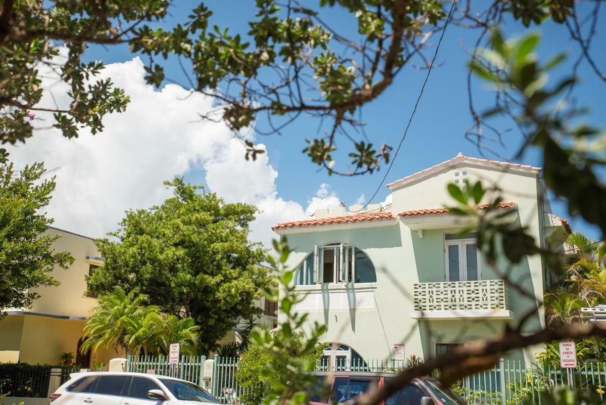 Numero Uno Beach House San Juan Exterior foto